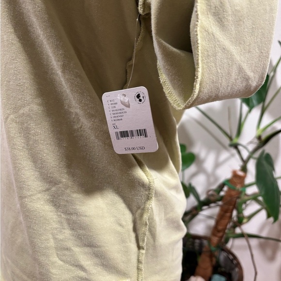 BNWT We The Free Long Sleeve Top, XL - Picture 2 of 5